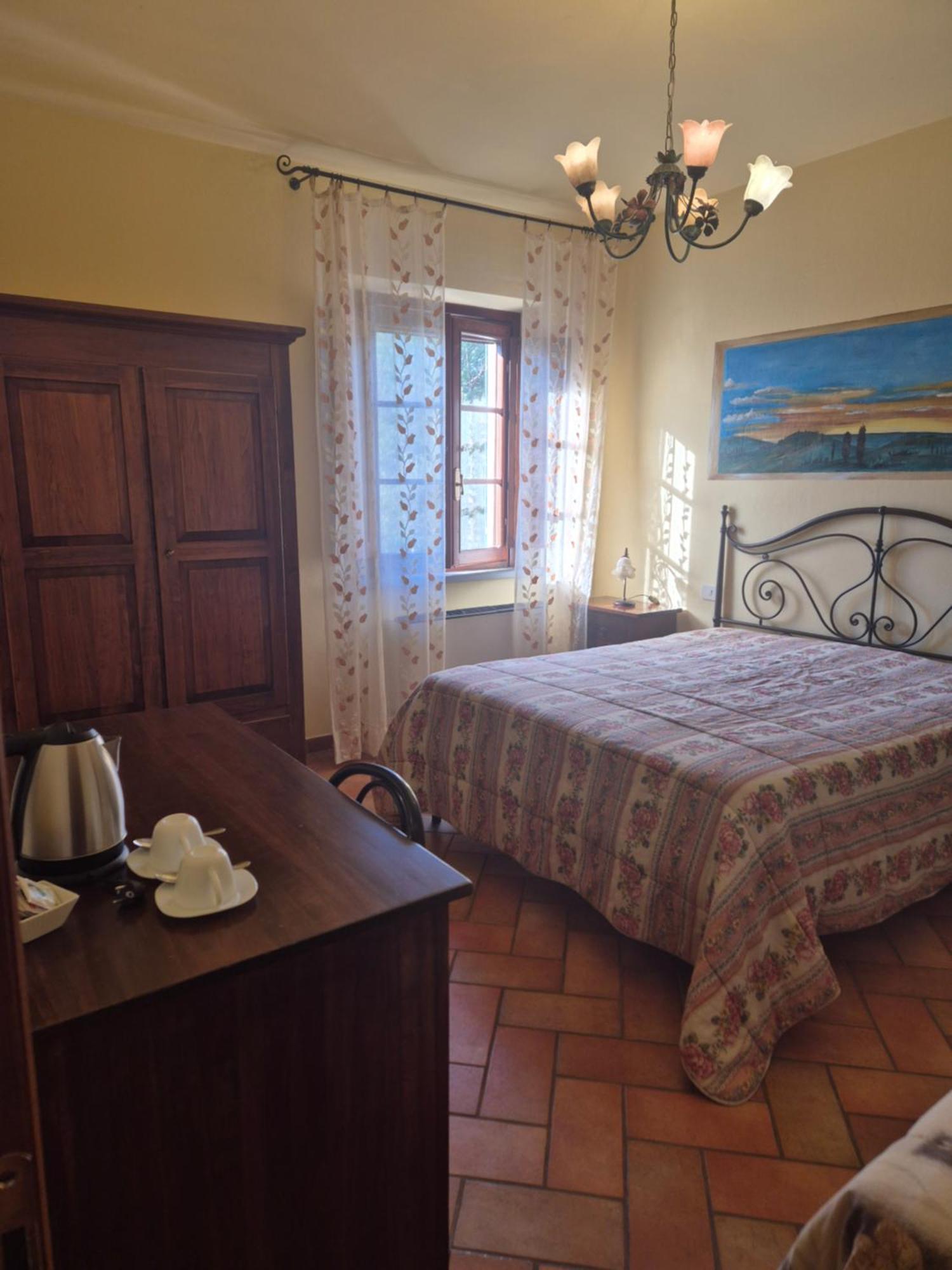 Agriturismo Isola Verde チェッレート・グイーディ エクステリア 写真